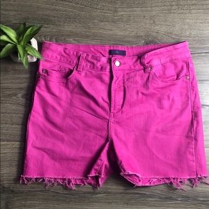 EUC NYDJ Cut-Off Shorts